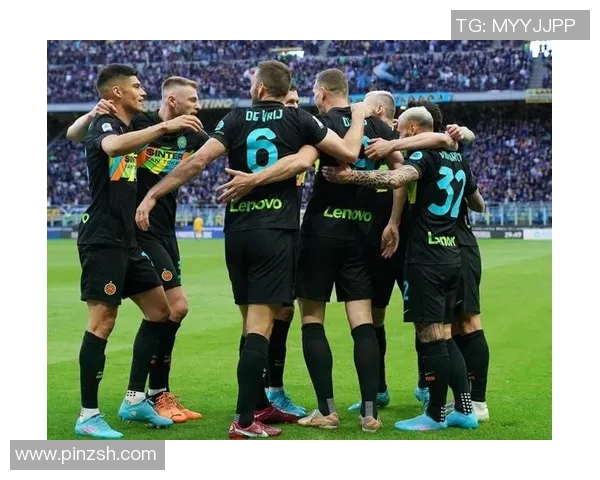 国际米兰崛起之路：从传统豪门到全球足球强队的蜕变与未来挑战