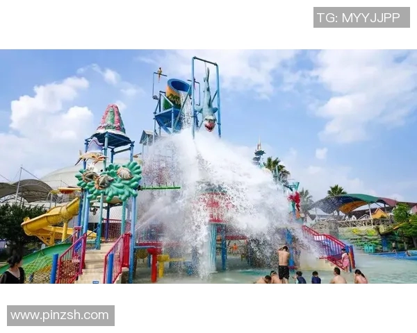 畅玩夏日激情水上乐园尽享刺激滑道与亲水活动欢乐时光